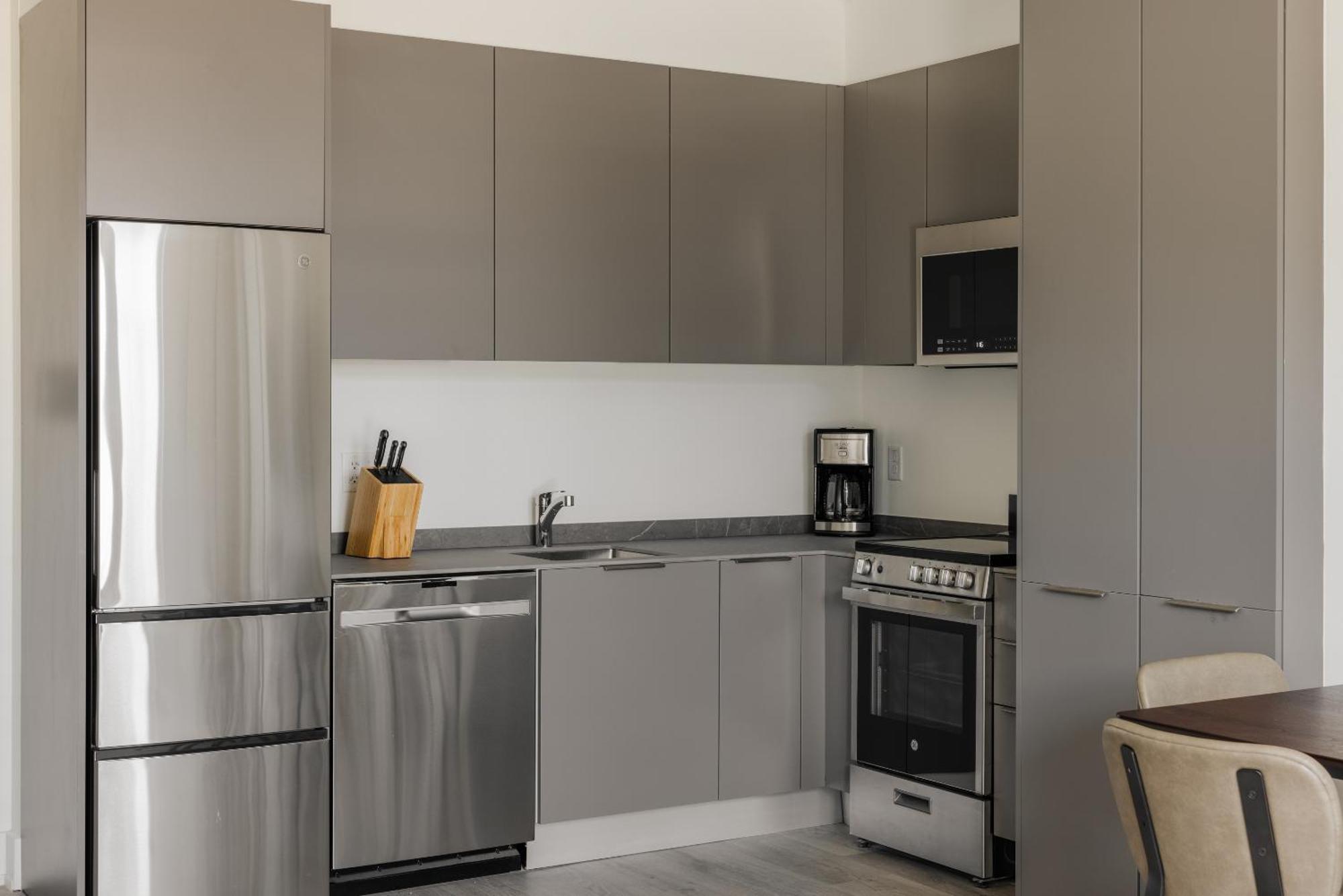 Reside Noma, A Wyndham Residence ワシントン エクステリア 写真